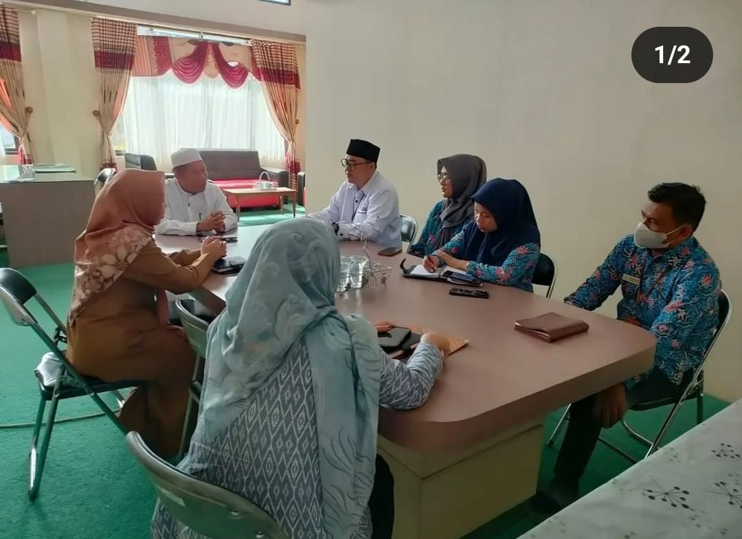 KEDATANGAN TAMU DARI DINAS SOSIAL PROVINSI