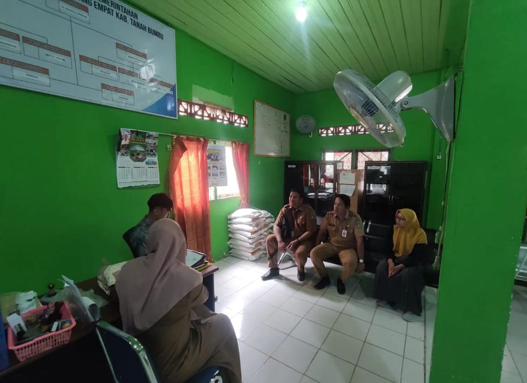 MELAKSANAKAN KOORDINASI  TERKAIT BPJS KESEHATAN