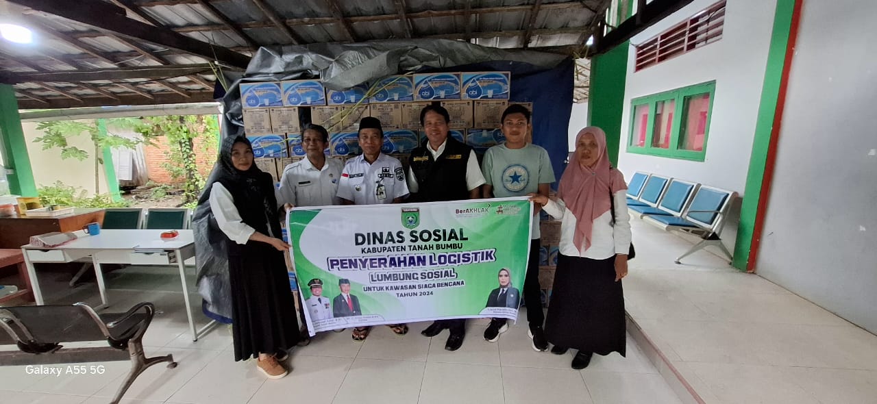 Penyerahan Logistik Lumbung Sosial