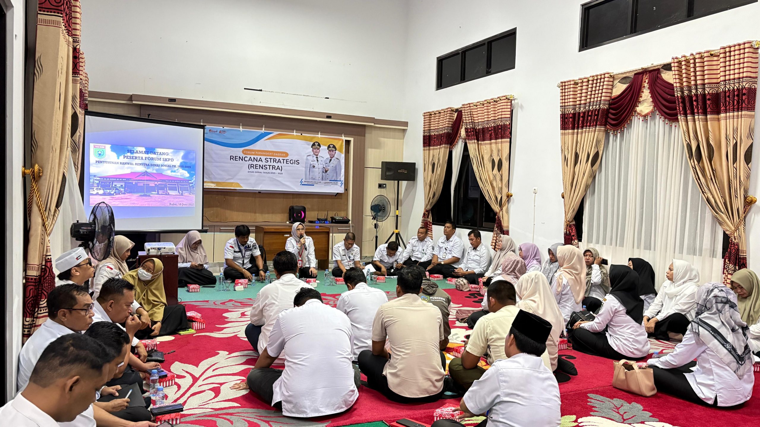 Dinas Sosial Kabupaten Tanah Bumbu Gelar Forum Perangkat Daerah Dalam Rangka Penyusunan Renstra 2025–2029