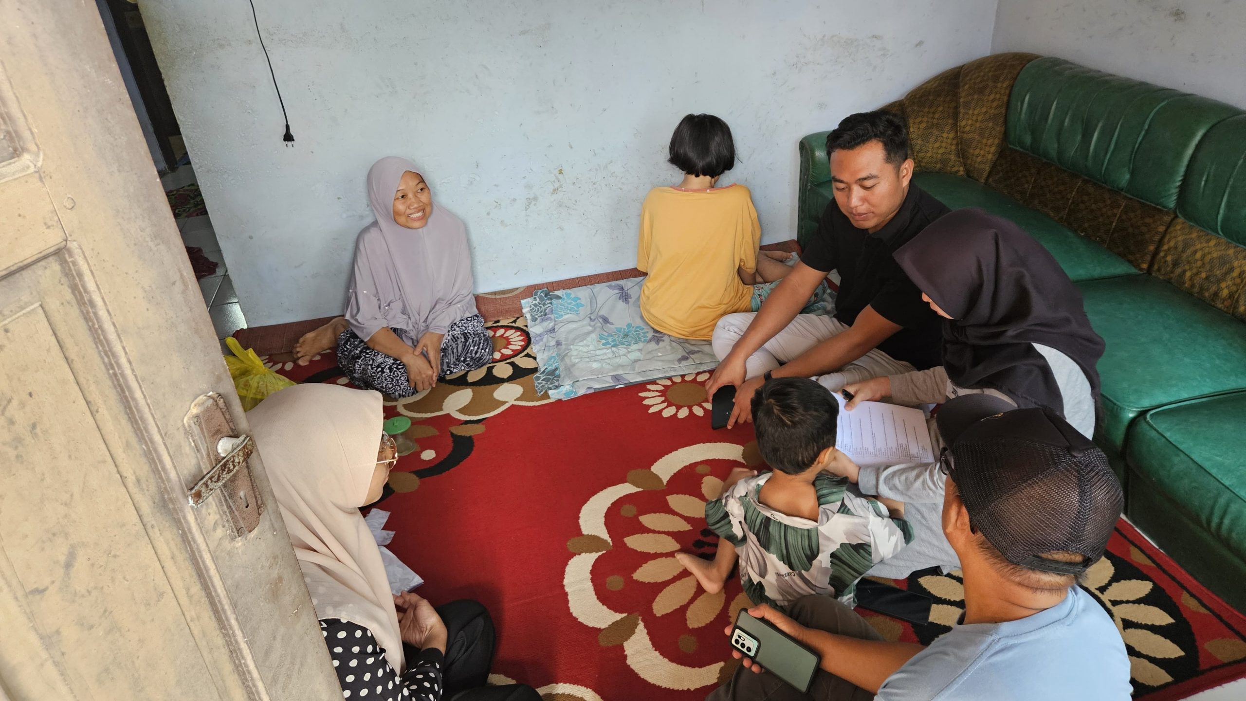 Dinas Sosial Tanah Bumbu Laksanakan Survei Kepuasan Masyarakat di Tiga Desa Terkait Standar Pelayanan